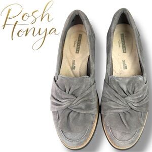 Clarks Sharo Dasher Gray Suede Loafers Size 5 Cushion Comfort Work